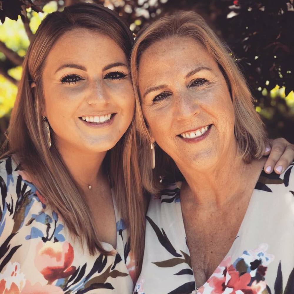 Meet your Posher, Lee